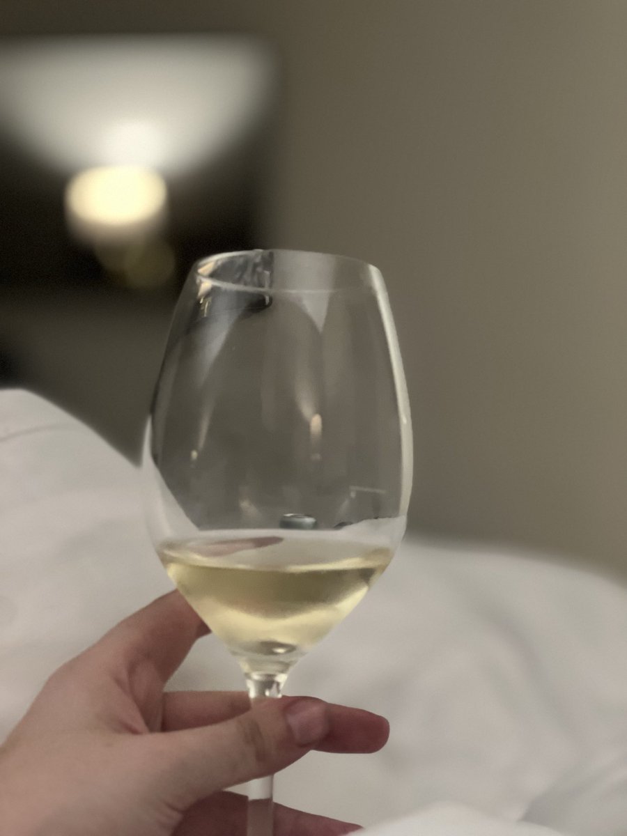 Skumpa på hotellrummet 👌