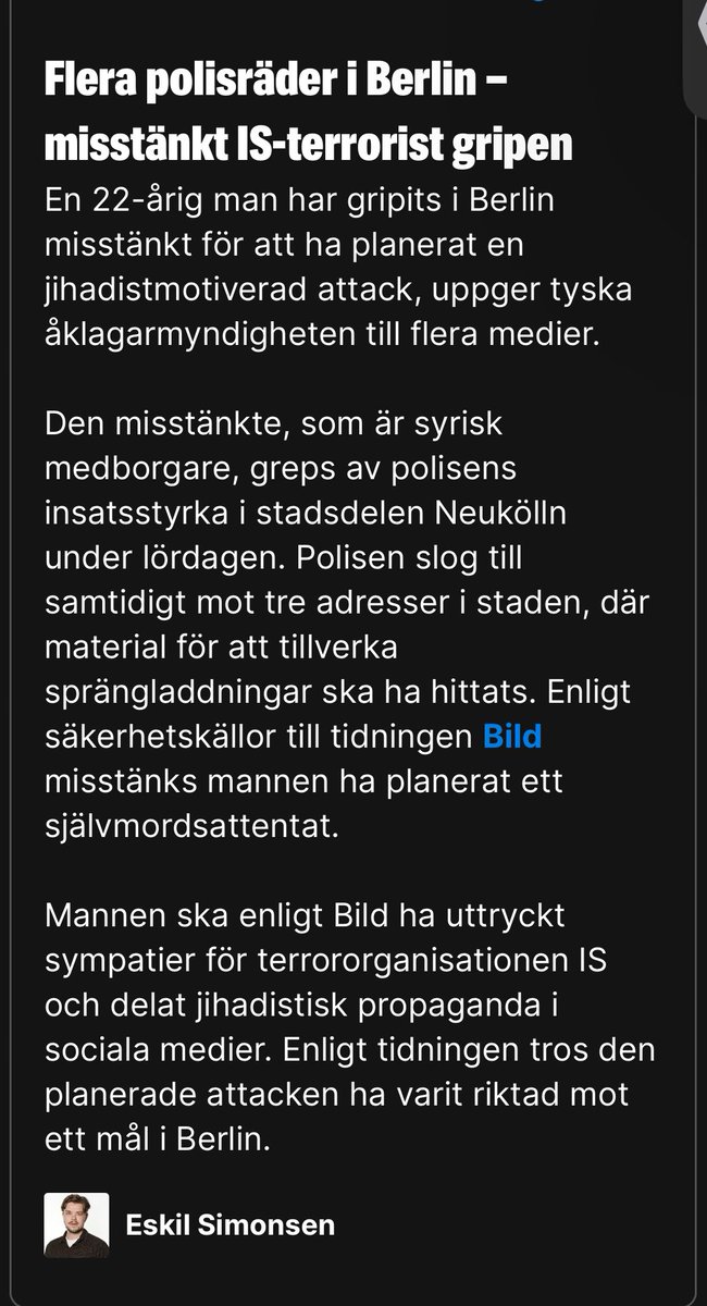 itanken's tweet photo. Svenska sosse-kommuner: ”vi vill inte skicka hem invandrare som hatar oss. Dom bidrar minsann!!”

Invandrare: https://t.co/ShBGlZKDd0