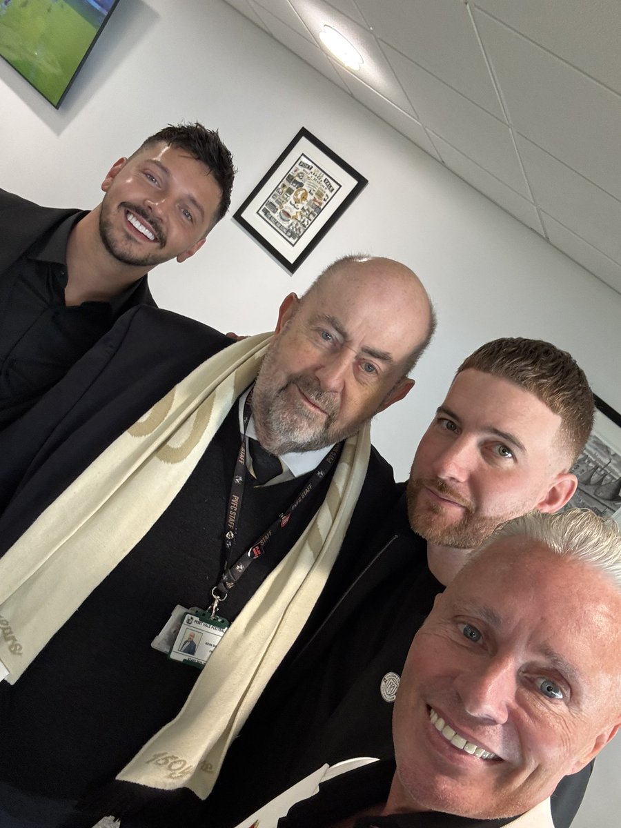 Barrie Drewitt-Barlow tweet media