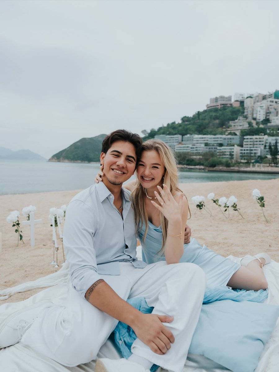 UnitersCharts's tweet image. A SOFYA VAI CASAR! 👰🏼‍♀️

"Eu disse 'sim' para o amor da minha vida"