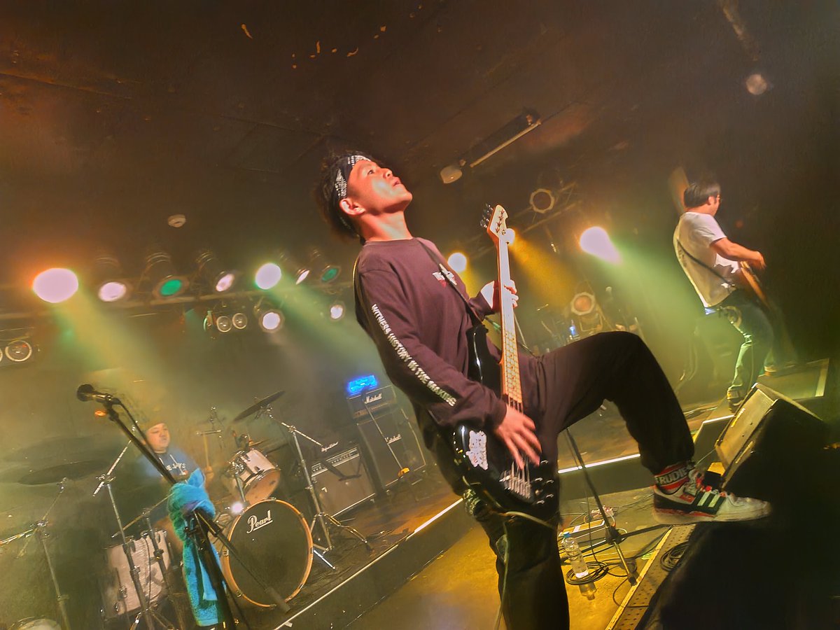 Sonic Arc！！
鶴見のメロコアと言えば！

凄く格好良かったです🔥
年内で活動休止とか、、嫌だ過ぎます
くぅー！！！！！しかと目に焼き付けましたよ

すぐ復活して欲しい所存😏