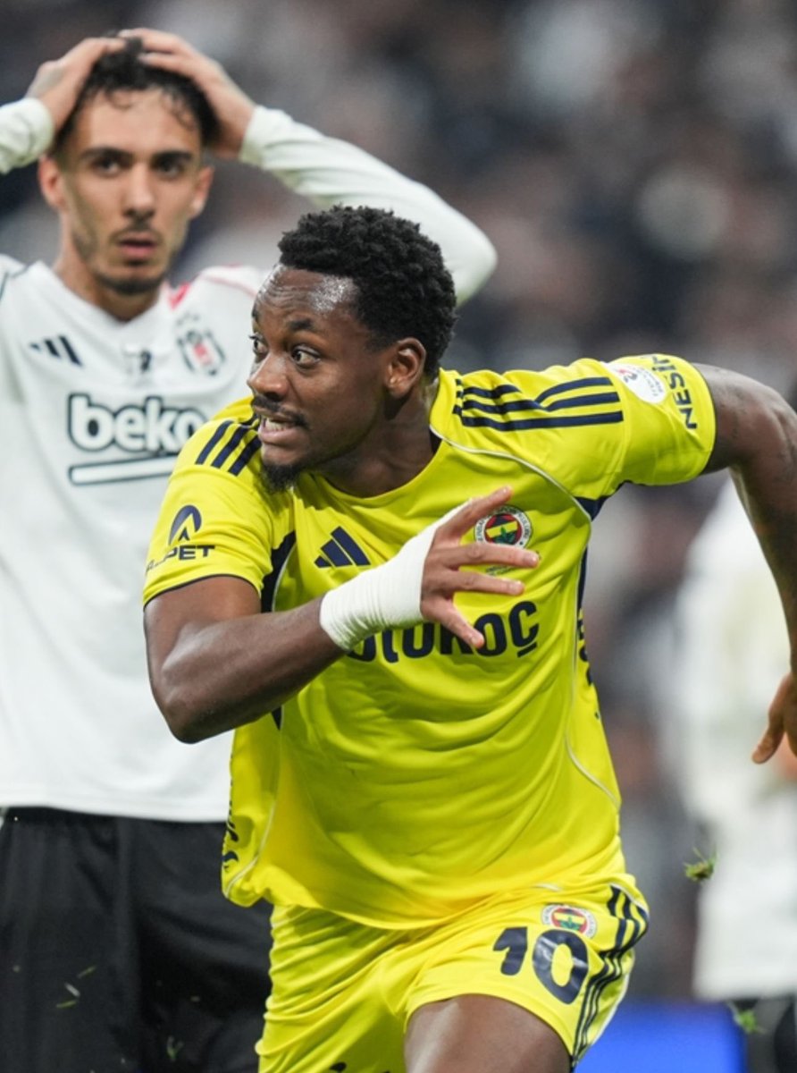 Forması çıkarmak mı belki daha ölmedik 😊 #BJKvFB