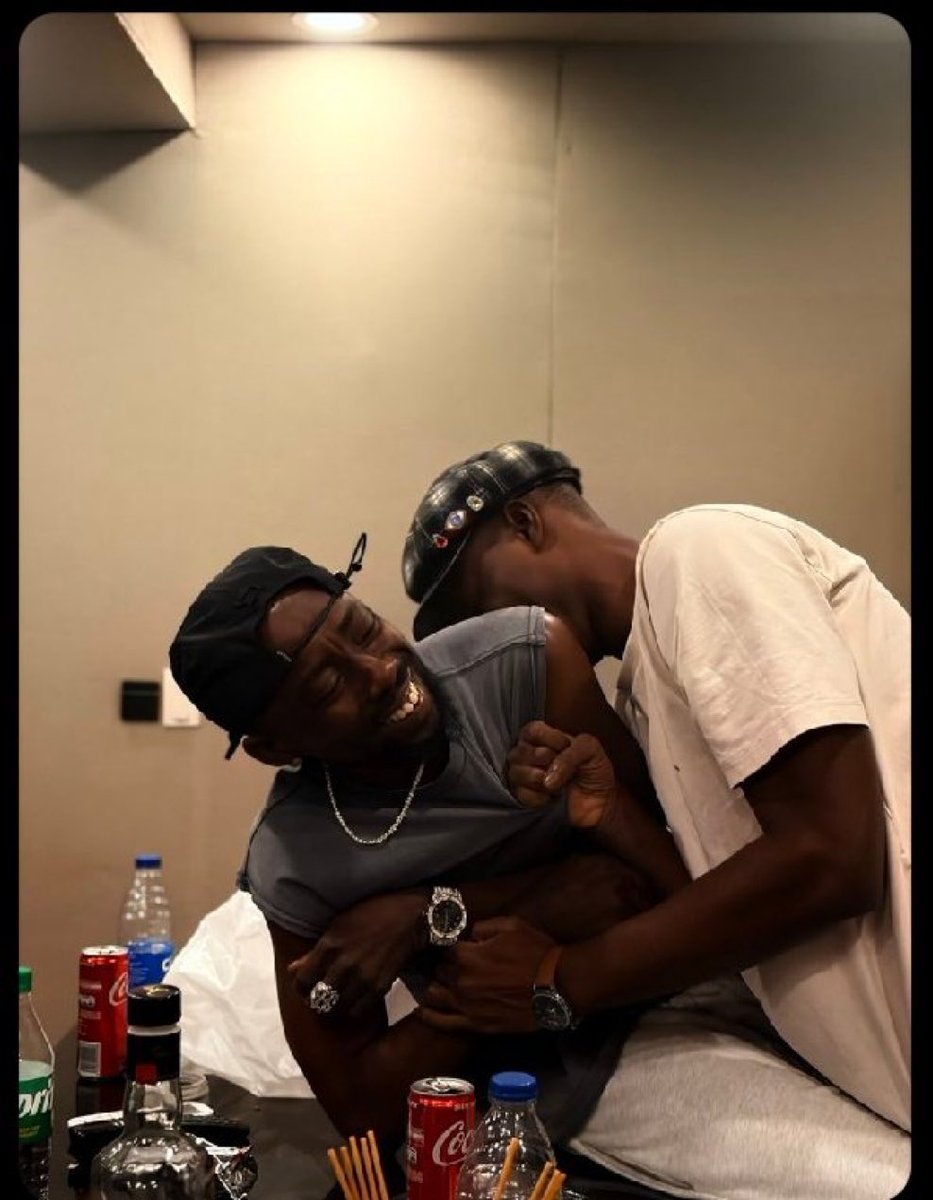 If you and your pa no be terrorist, wetin Trump talk no suppose vex you