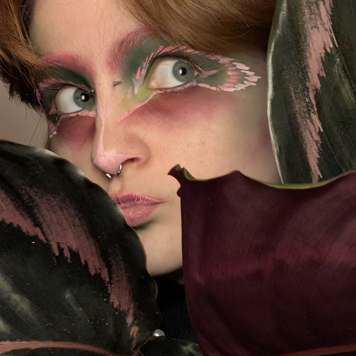 lena_vi0n's tweet image. Je me suis maquillée comme ma petite princesse