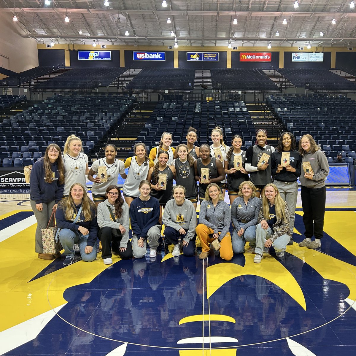 Thank you to <a href="/RacersRifle/">Murray State Rifle</a> for the preseason goody bags!

#GoRacers🏇
