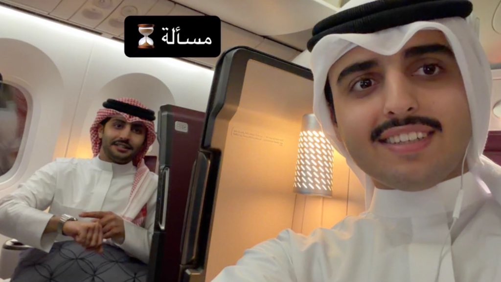 خالد منو علمه حركات التشويق هذي 🤣🤣
#منصور_ال_زايد