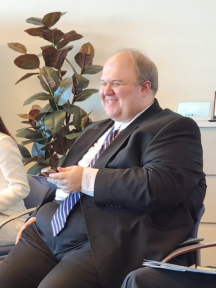 ReverseTT_'s tweet image. On the margins of #Firstcommittee, @UN_Disarmament hosted the first-ever #Y4DForum. At the #Y4DForum.  @chrisnciobanu of @napf and @ReverseTT_ spoke at the @UN_Disarmament #Youth4Disarmament&apos;s Pathways to Disarmament Careers Session.