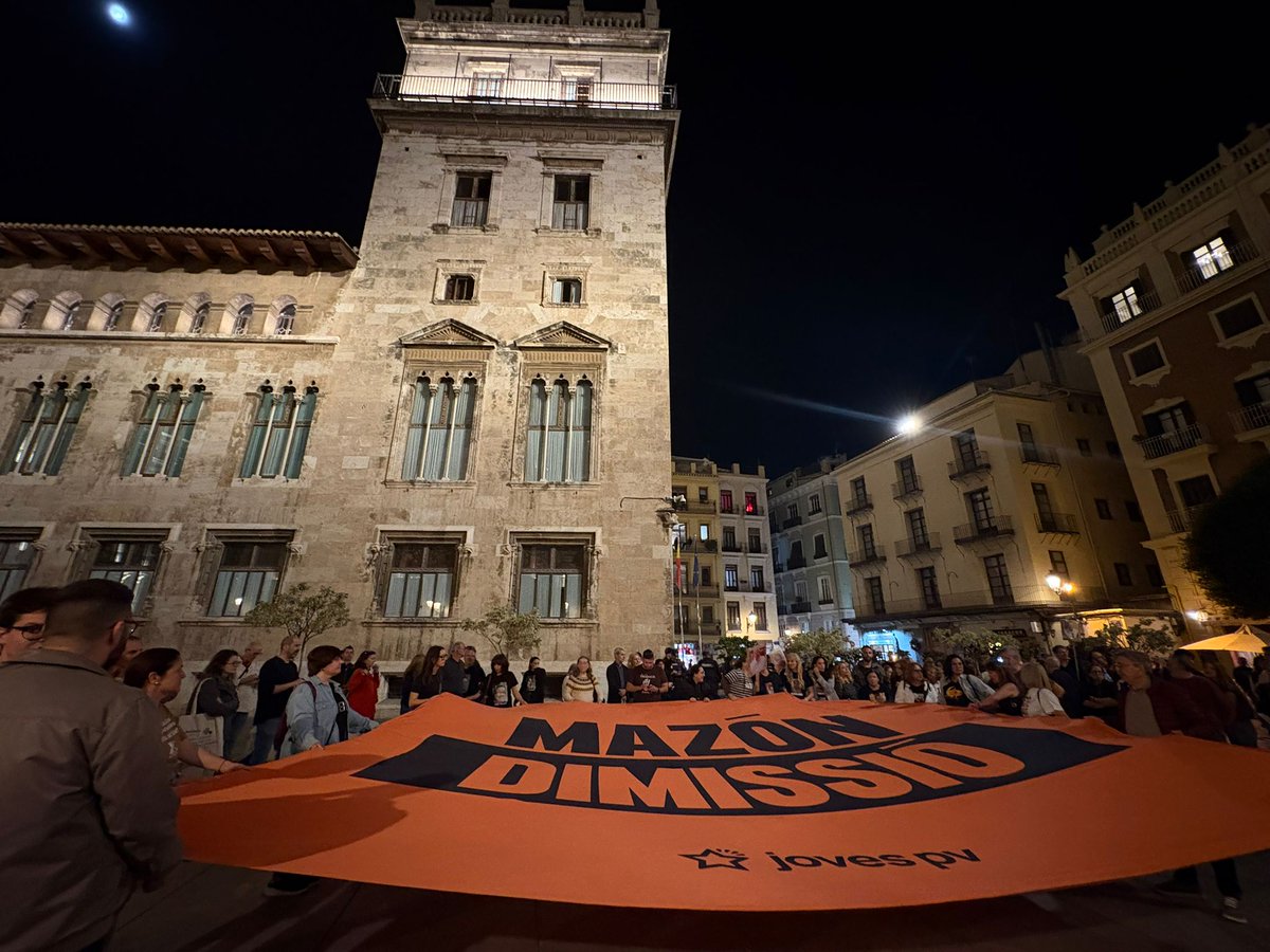 compromis's tweet image. Demà podria ser un gran dia.