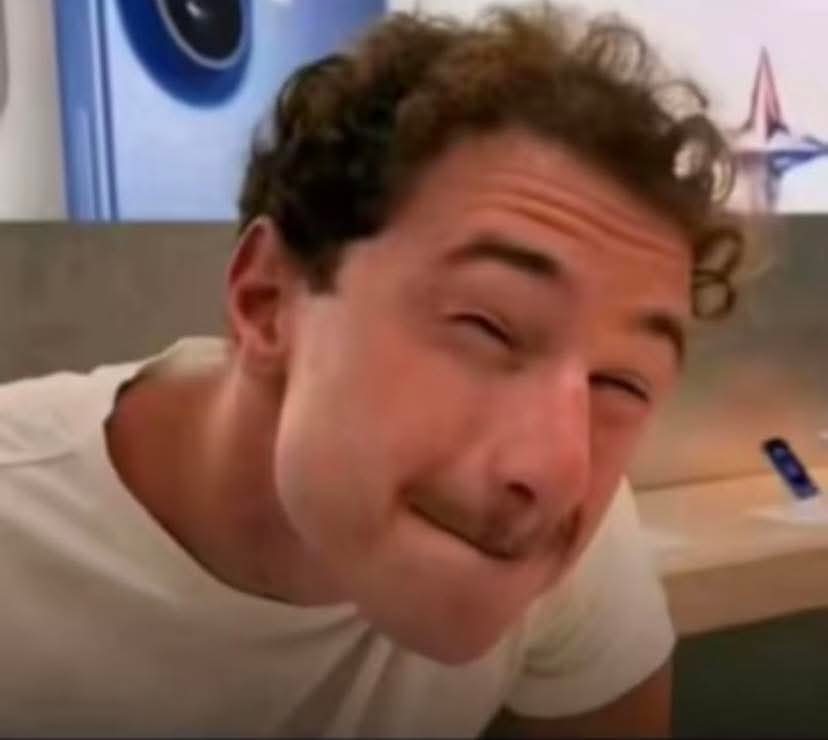 Zwiile's tweet image. What song feels like a soundtrack of your life?

Ladies #lenyalolethata Burkina Faso Dudula India