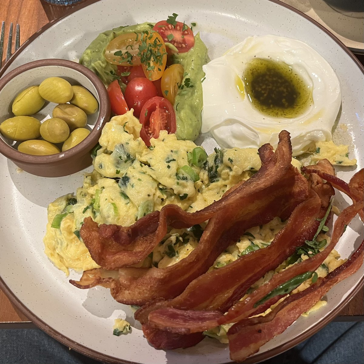 BiggestComeback's tweet photo. First meal of the day at 2:30 pm, after 12K steps…

Great meal #satietyrules https://t.co/VvwiQa2OeR