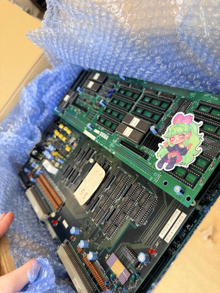 SakuraStaardust's tweet image. HERE IT IS! @blameitonjorge &amp;amp; I now own a piece of SEGA history: Michael Jackson’s Scramble Training for the AS-1!

The FMV master was found in 2022 but the game remains lost &amp;amp; undocumented.

If anyone can help preserve this, or knows who can, please reach out or share this post!