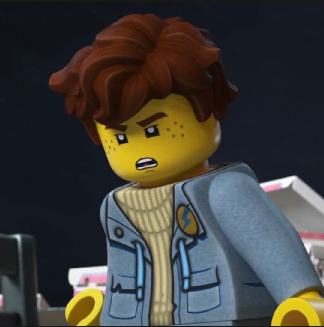 JAY_LIGHTNINGS's tweet photo. i think this is jay’s best outfits. despite the,, circumstances, it’s really cute. i hope it comes back soon https://t.co/BTQ8rBMRkp