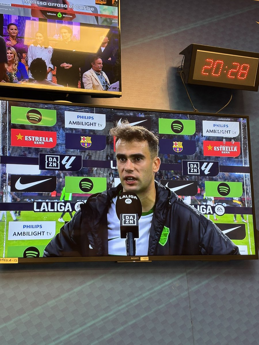 Qué nivel el de <a href="/alvarito_18nu/">Alvaro</a> en el Elche. Asistencia y de lo mejor en el campo. ¡Qué importante es para Sarabia!

#LALIGAEASPORTS