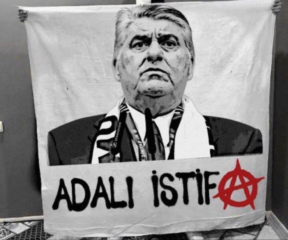 İSTİFA HEMEN BU GECE YALANLARİNİ DUYMAK İSTEMİYORUZ BECERİKSİZ HERİF UTANMAN VARSA İSTİFA EDERSİN #Adalıİstifa