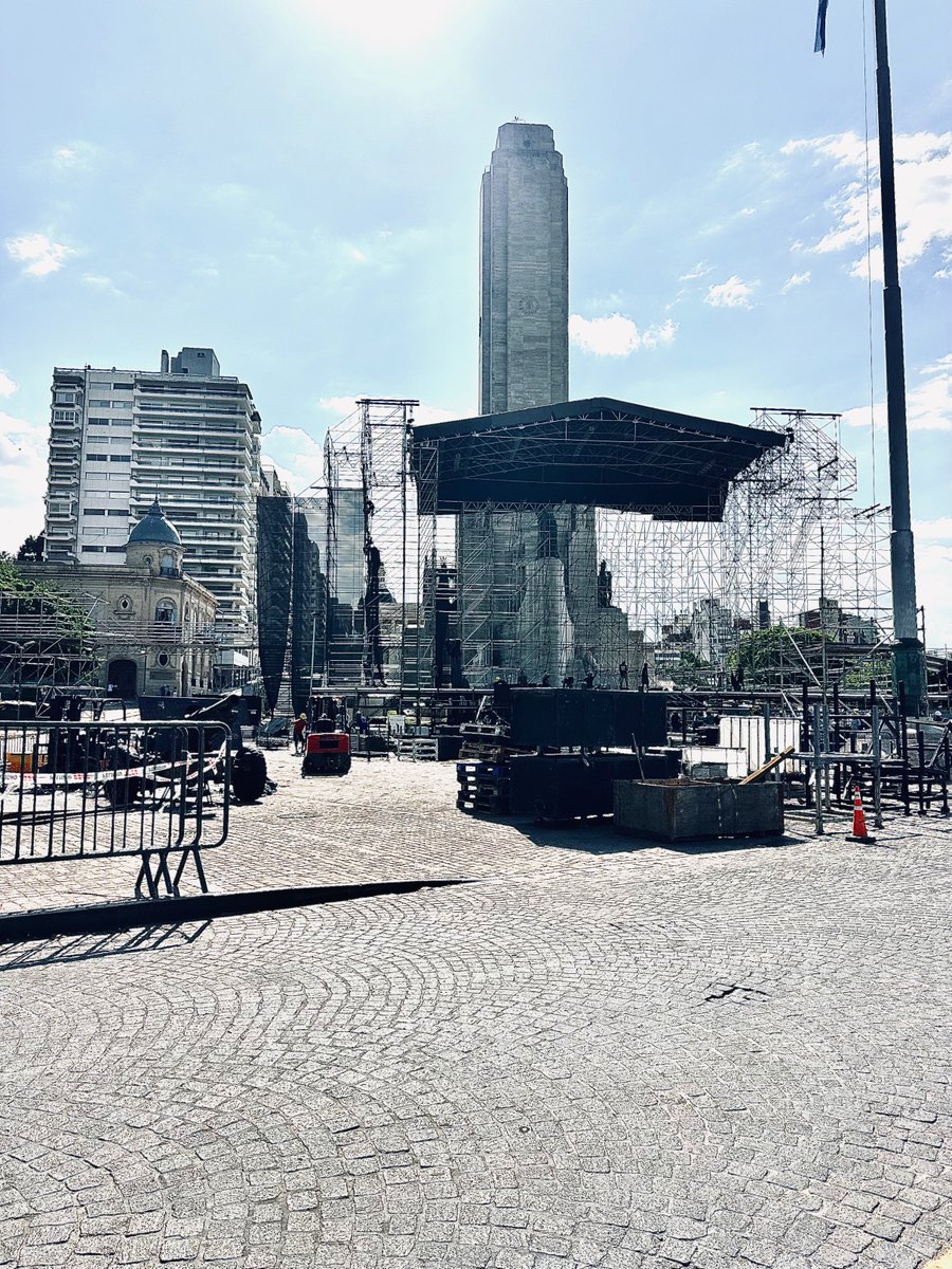 emalaponte's tweet image. Los mismos que eliminaron a la Iglesia Católica de la Constitución de Santa Fe, porque “no hay que mezclar la religión con el Estado…”.

@maxipullaro @pablojavkin @GiScaglia @Ciro6as

Ahora le están entregando la provincia y la ciudad a los pastores evangélicos, cuya riqueza,…