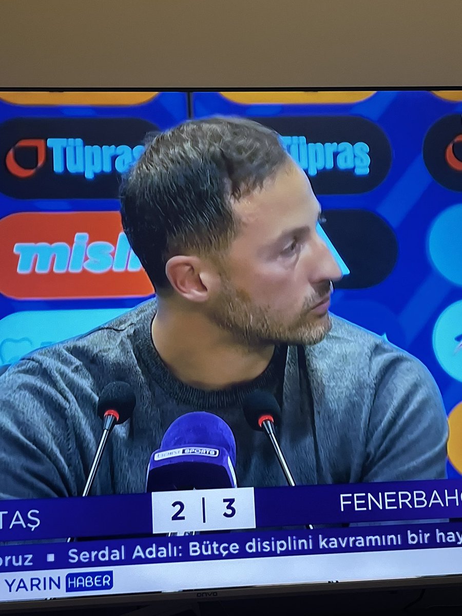 Hocam yemin etmiş ğalatasarayın anasını sikmeye