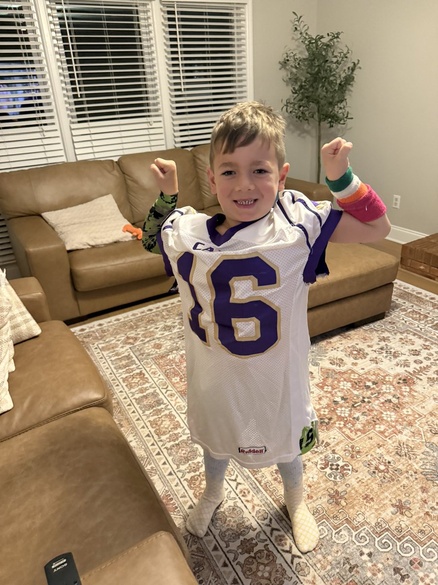 RonnieJankovich's tweet photo. Birthday Boy rocking the only jersey we need to wear in this household. @BU_FootballTN #AllAboutUs #CountOnMe https://t.co/mH8ygh2j2l