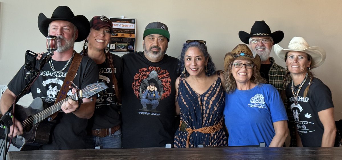 Such an amazing day yesterday with such amazing people! 4th Annual Trot-toberfest to help raise awareness and money to help our first responders all over the world!  Much love to Chad and Heather Freeman,copper still Grill in Gilbert Az tapdragon bar in Gilbert Az valley taproom
