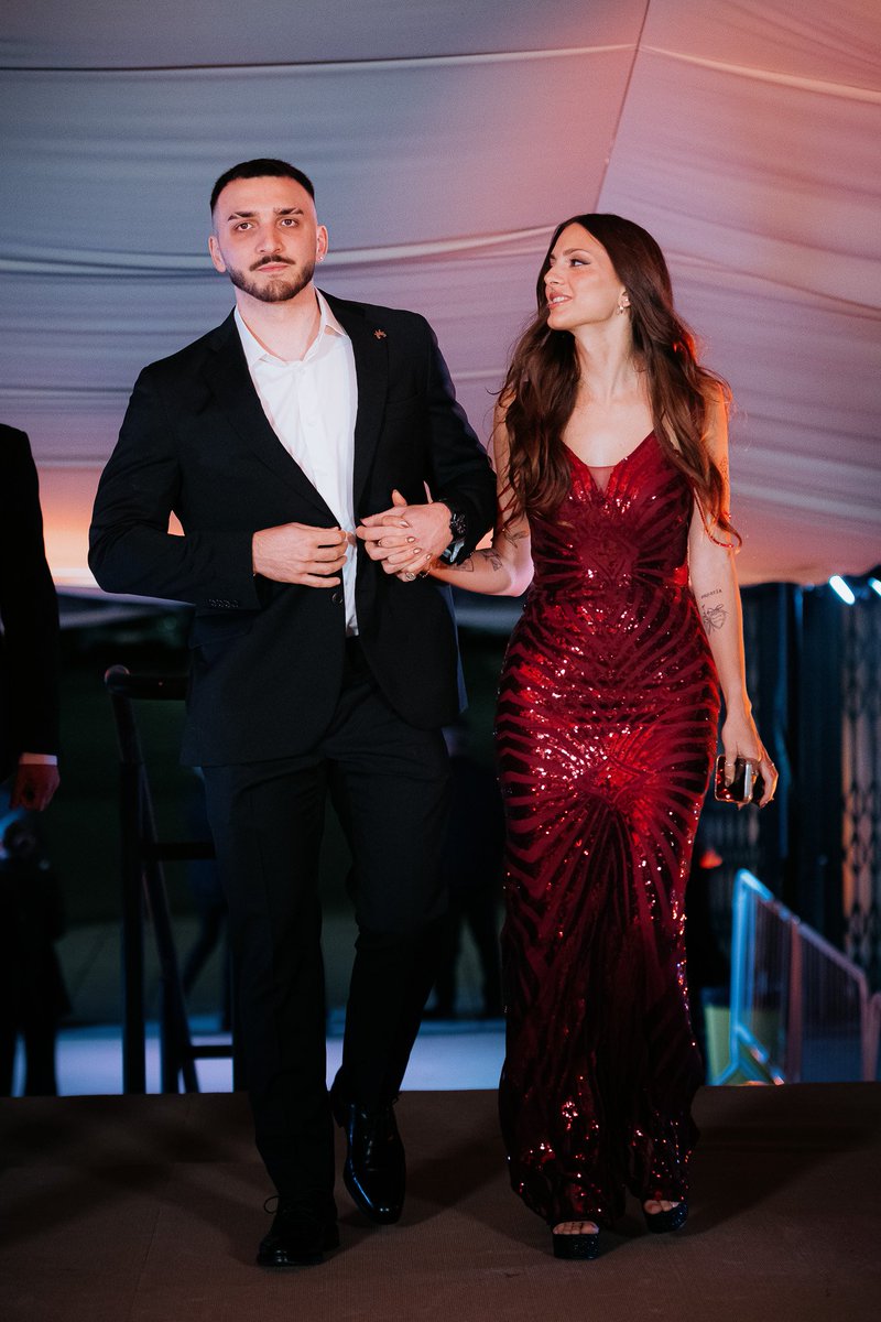 bauletiteamo's tweet image. no tienen ganas de adoptarme? les puedo cuidar a los perritos🥺