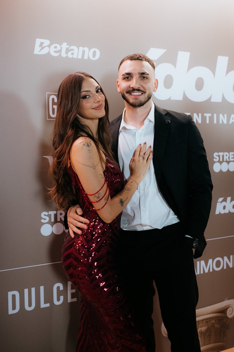 bauletiteamo's tweet image. no tienen ganas de adoptarme? les puedo cuidar a los perritos🥺