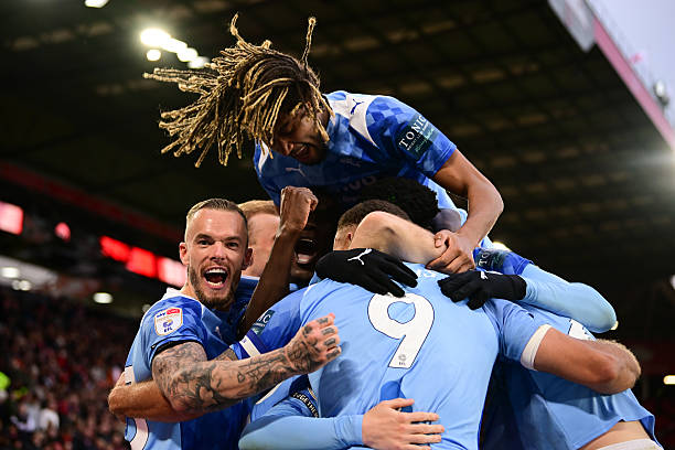 Three wins in a row, and a first at Bramall Lane since 2011. Derby are in top form!

🩸 Sondre Langås
🤩 Ward's Return
⚽ CM Our Best Striker Since... CM?
🔥 Clarke Stays In!
🖤 And much more!

Listen below! 🐏 #DCFC

🔗 pod.fo/e/3491e6
📽️ youtube.com/live/Ci0eHrxVP…