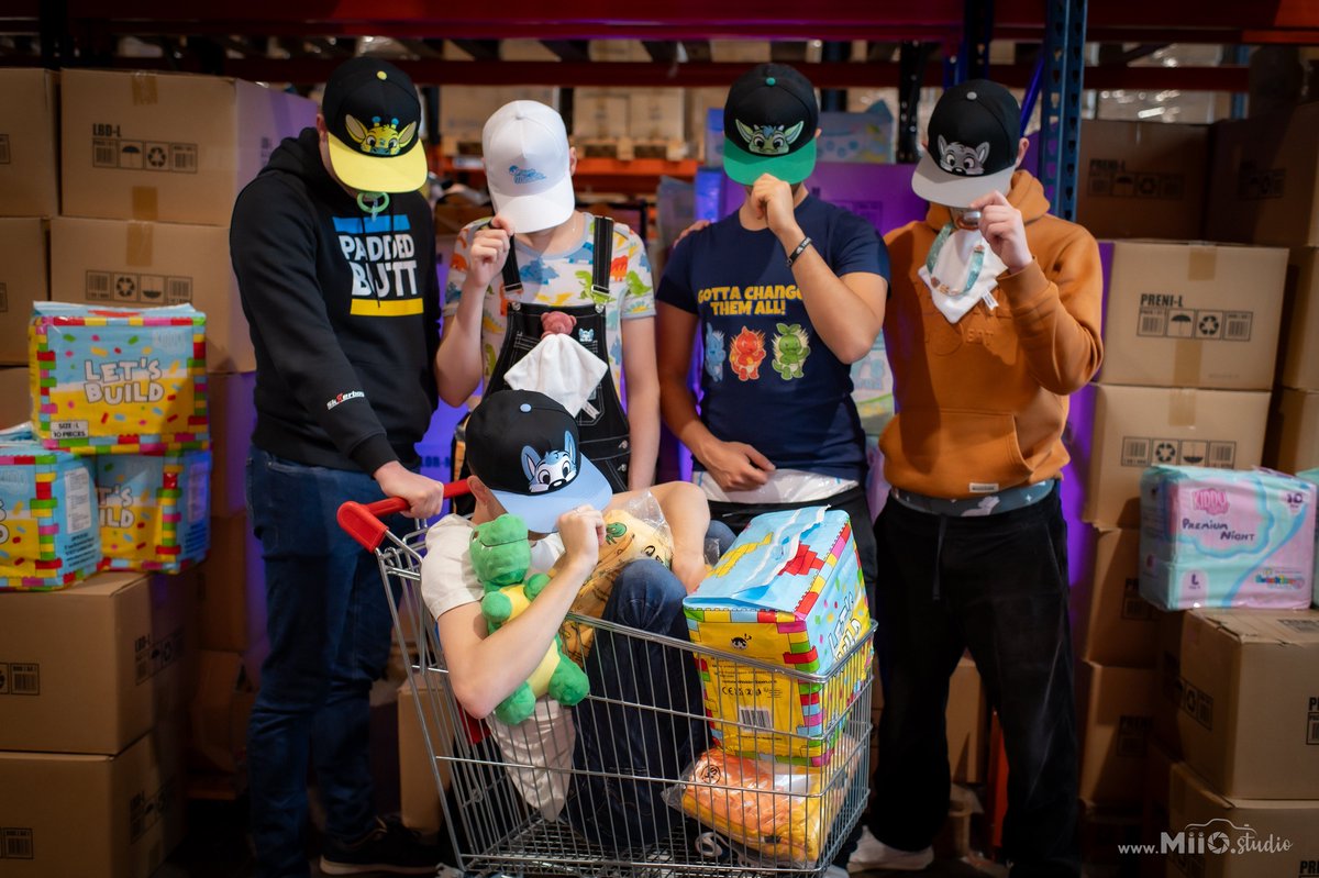 What an amazing week end at <a href="/DiaperMinister/">Diaper-Minister / Kiddo Diapers</a> open day! 🛒🍼

💙 <a href="/YukioAbdl/">Yukio ABDL 😇✨</a> <a href="/theoabdl75/">theo</a> <a href="/Paddedsub_lio/">Paddedsub_lio</a> <a href="/PupHellou/">Hellou</a>