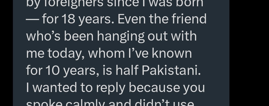 XENONAISELSTEIN's tweet image. She dm&apos;d me too! Using ur half Pakistani friend to justify how u act towards Latin Americans?? Lubya... are you serious?!