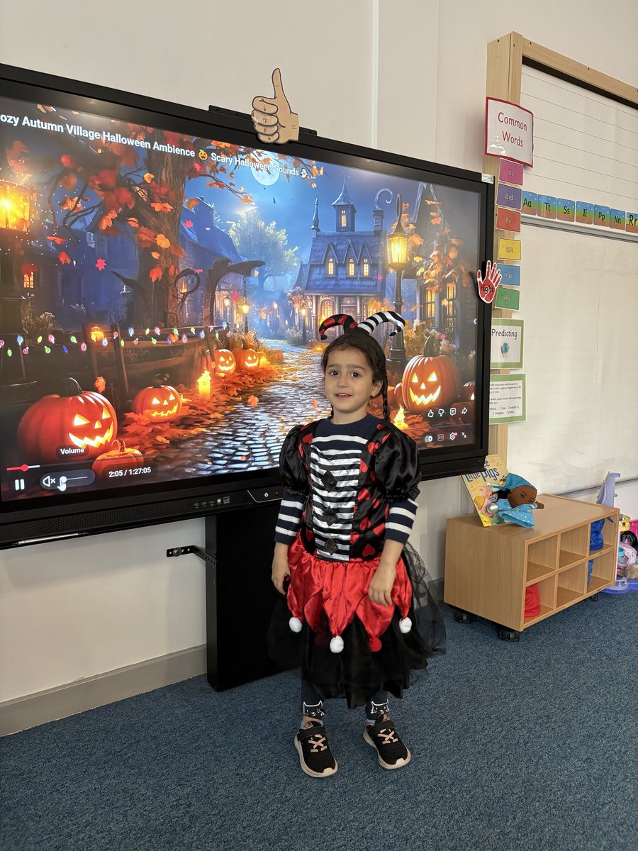 Miss Sinclair P1a tweet media