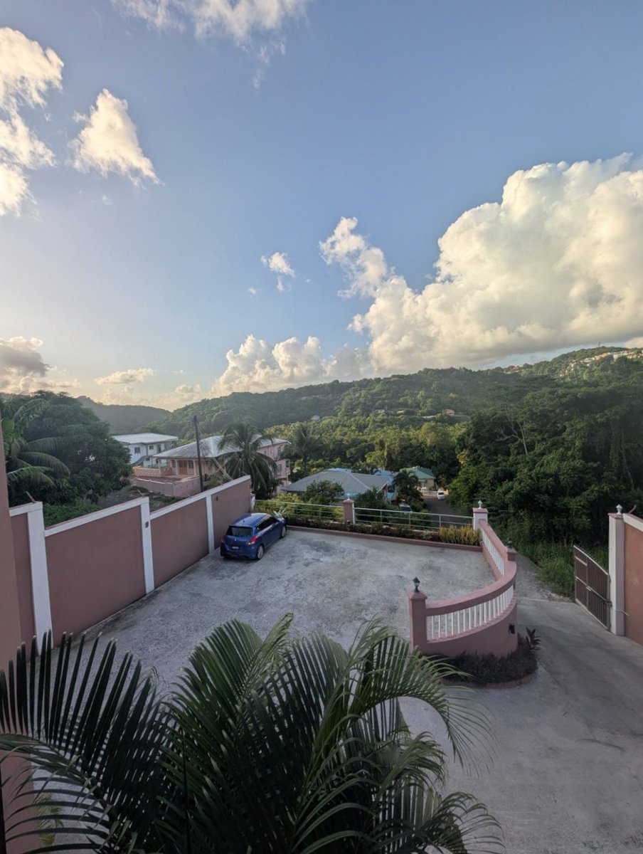 brownabiigail's tweet image. #Views 
#Movinghouses/changingresidence
#Option1