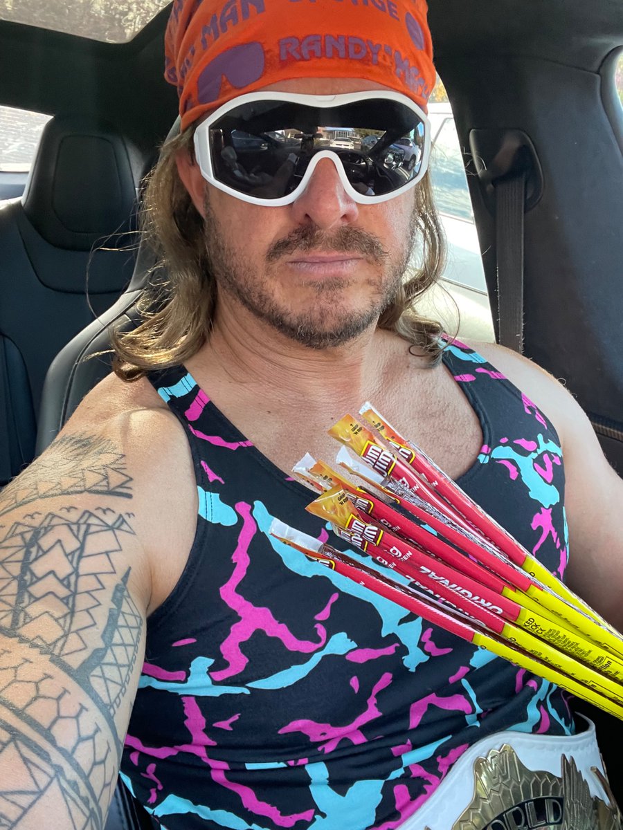 Bubs (Darius Monsef) tweet media