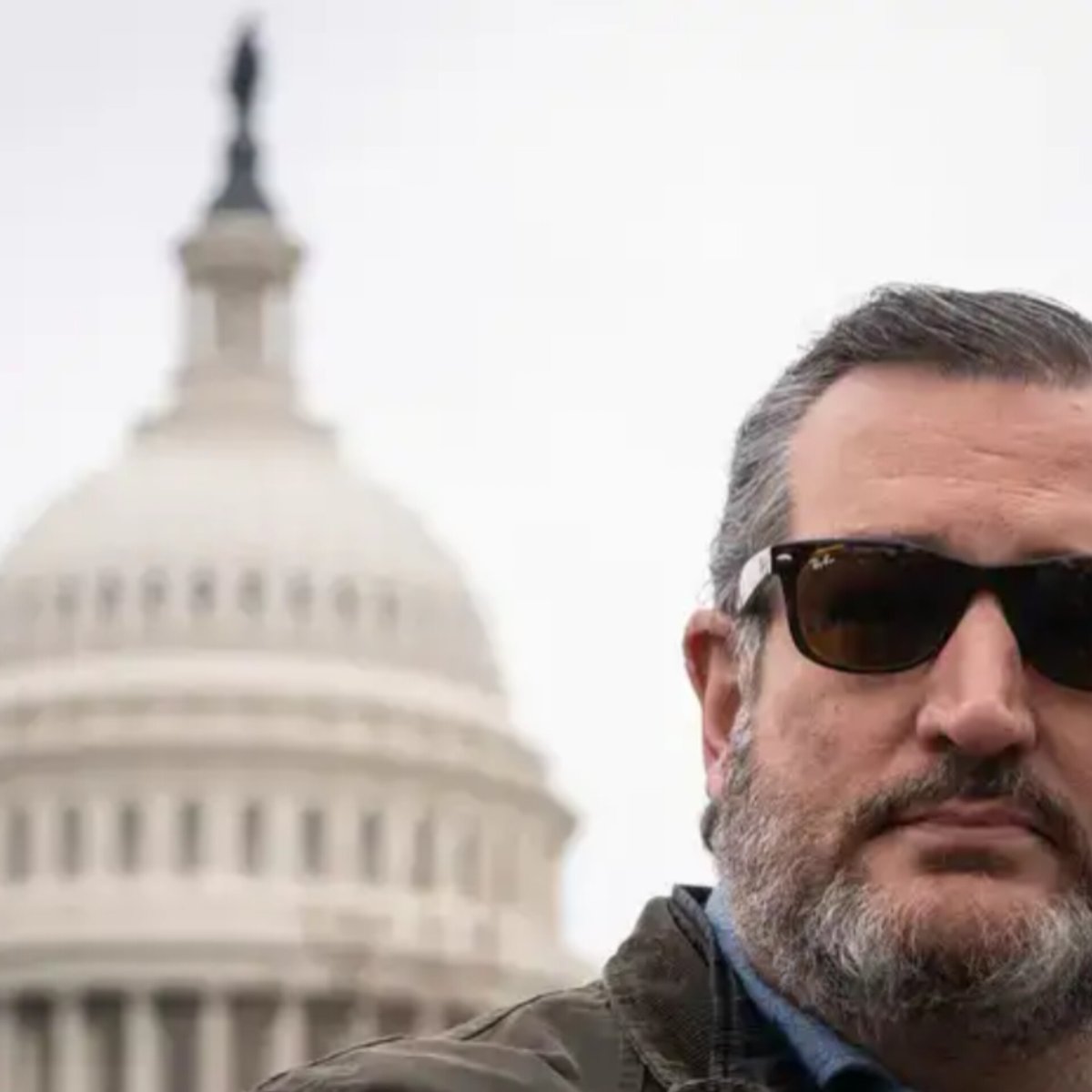 netsysmx1's tweet image. 🇺🇸🔻⤵️Senador de EEUU #TedCruz predice que los #demócratas reabrirán el gobierno el miércoles o el jueves. 

#shutdowncrisis 

•
↑ CedarNews