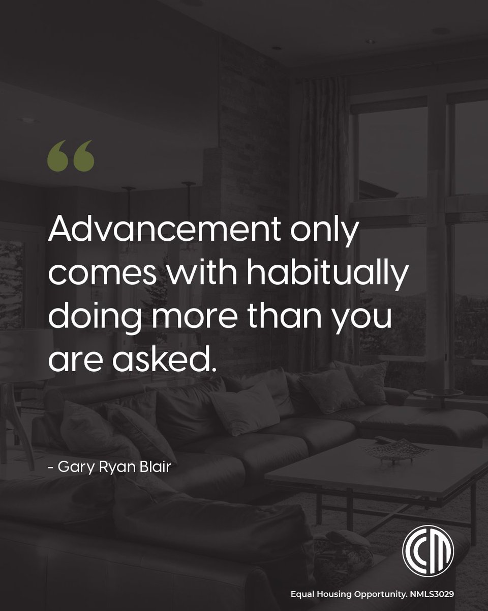 L_vanderwerf's tweet image. Success lives in the extra mile.