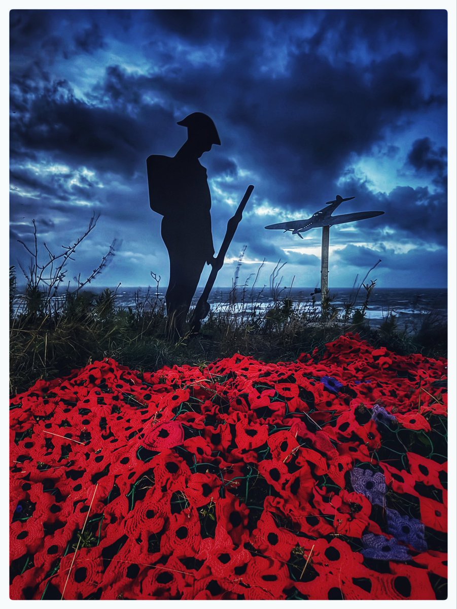 NatalieAHood's tweet photo. I can never get my timing right visiting Macduff parish church to see the poppy display it always seems to be dark that’s the thing with life though there never is a right time & many of these men fought in the dark to give their tomorrow for our today ❤️
#Macduff #Aberdeenshire https://t.co/9a6n5PtqRE