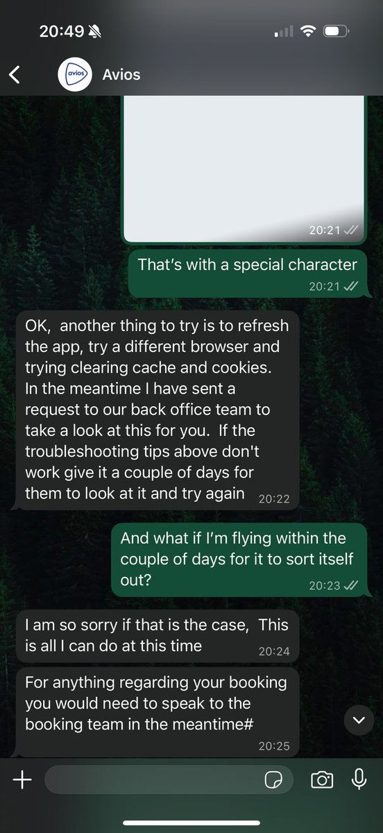 Alech01's tweet photo. @British_Airways password change is impossible (on either app or website). Been advised DO NOT use special characters (despite being mandatory). I’m now reliant on the “back office” who may or may not get back in time for my flight.  
Worst customer service I’ve ever known. https://t.co/ctDiqRMAEN