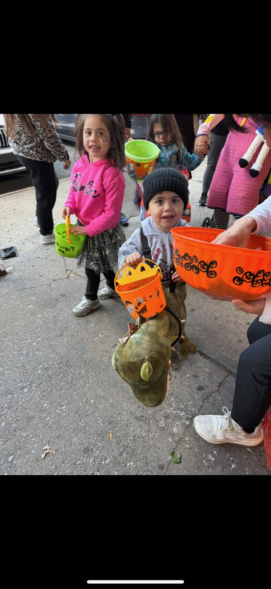 NYPD 34th Precinct tweet media