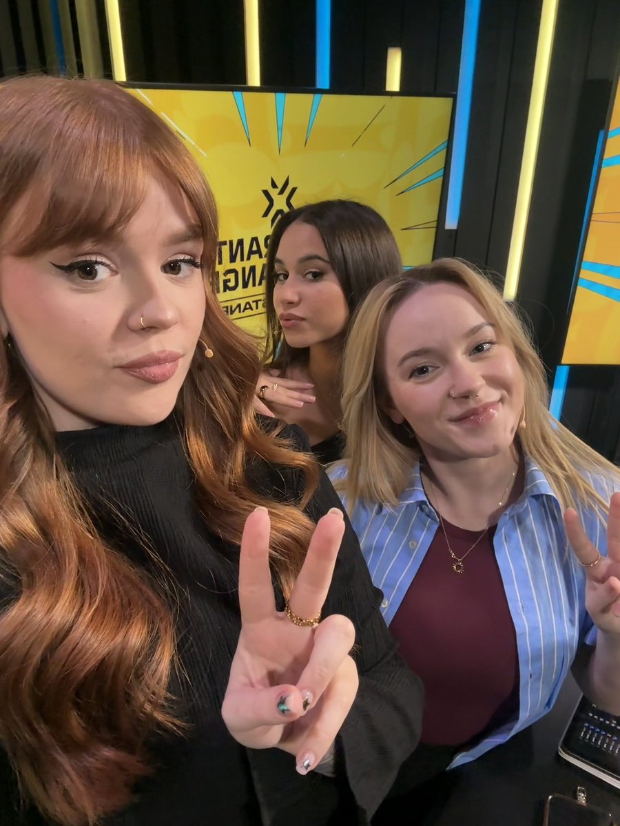 FNATIC meg tweet media