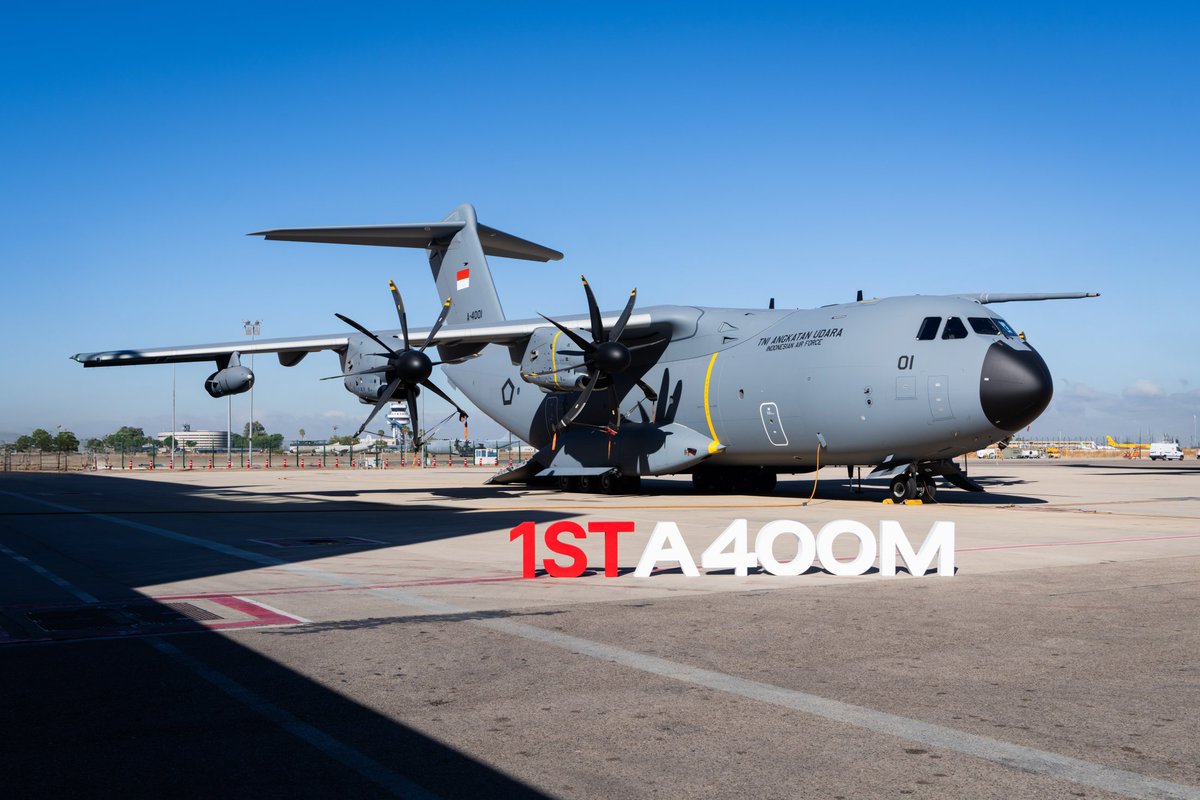 Pagi ini <a href="/AirbusDefence/">Airbus Defence</a> A400M milik <a href="/_TNIAU/">TNI Angkatan Udara</a> telah mendarat di Lanud Halim Perdanakusuma, Jakarta.

A400M yang dimiliki oleh TNI AU memiliki konfigurasi untuk berbagai misi, termasuk angkutan kargo, transportasi pasukan, evakuasi medis (MEDEVAC), dan misi kemanusiaan.

📸: Airbus