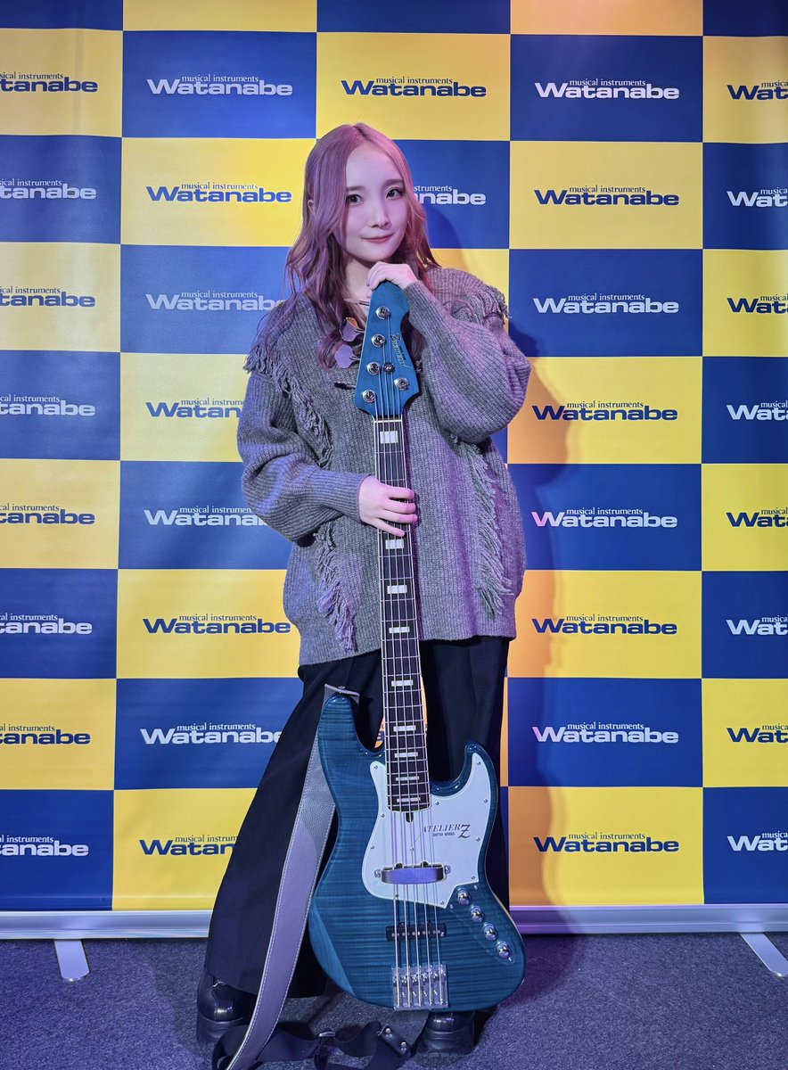 昨日は京都でのセミナーありがとうございました✌🏻
ベースの話がたくさんできて楽しかったー！

来てくれた方一人一人とも少しずつ喋れて、ベースやってる方からの嬉しい言葉だったり、これを機に始めてみようと思いましたって声がとっても嬉しかったです✌🏻