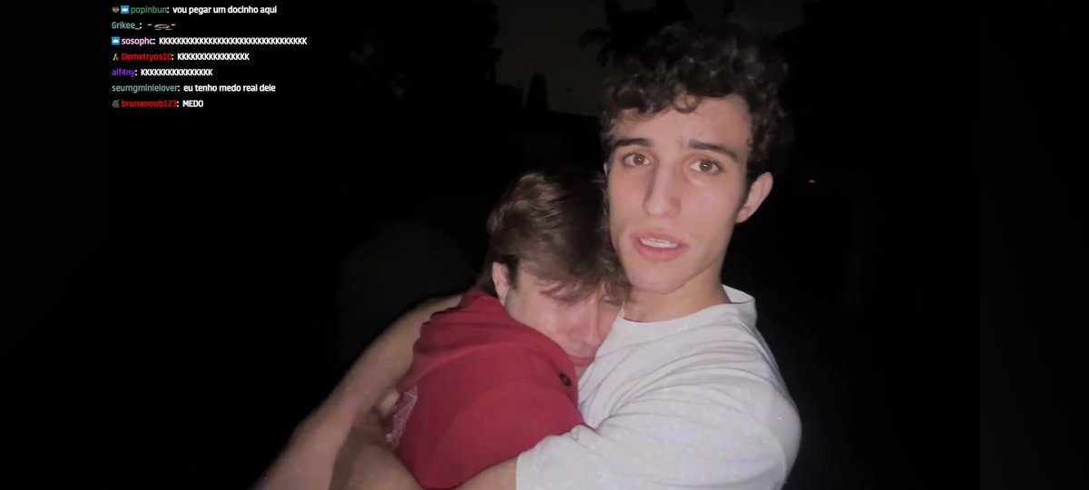 miadogoularte's tweet image. Gente cadê as fanarts de labiar assim?bora fandom trabalhar 

#hexatombe #labiar