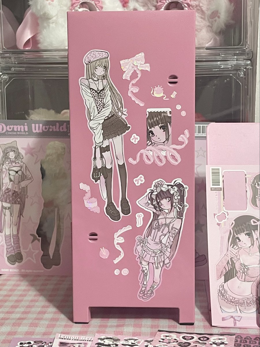 rm_hoon's tweet image. pinterest pink mini locker haver! 🫦