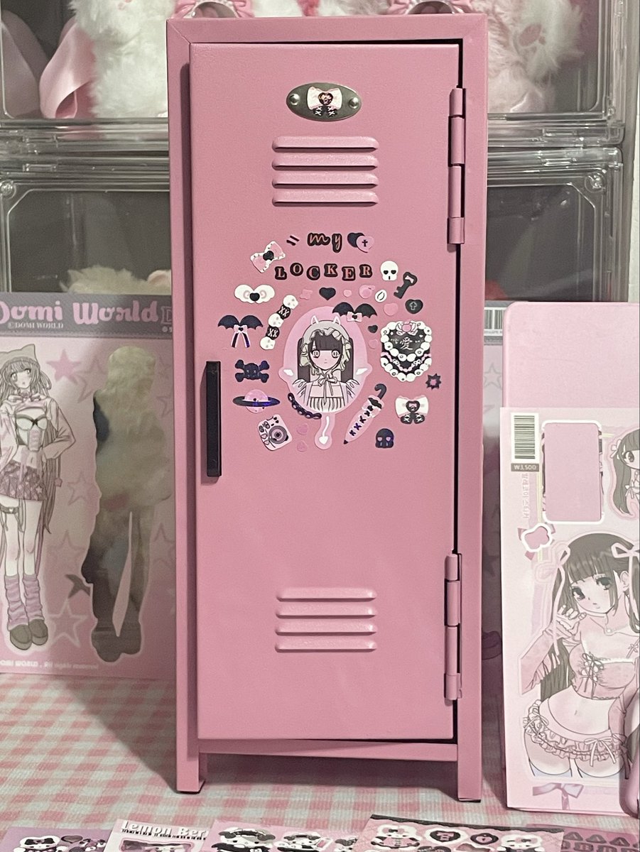 rm_hoon's tweet image. pinterest pink mini locker haver! 🫦