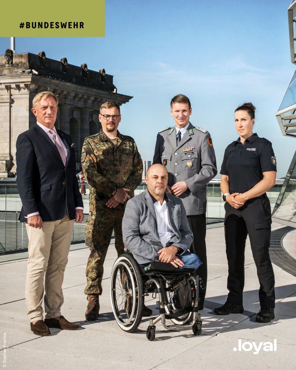 🎉 70 Jahre #Bundeswehr – Welche Erinnerungen bleiben ❓ Wir haben fünf Menschen zusammengebracht, die viel bei der Truppe erlebt haben und von ihr geprägt worden sind. 

👉 Christiane Rusch war eine der ersten Frauen bei den #Panzergrenadieren und hat in #Afghanistan gegen die