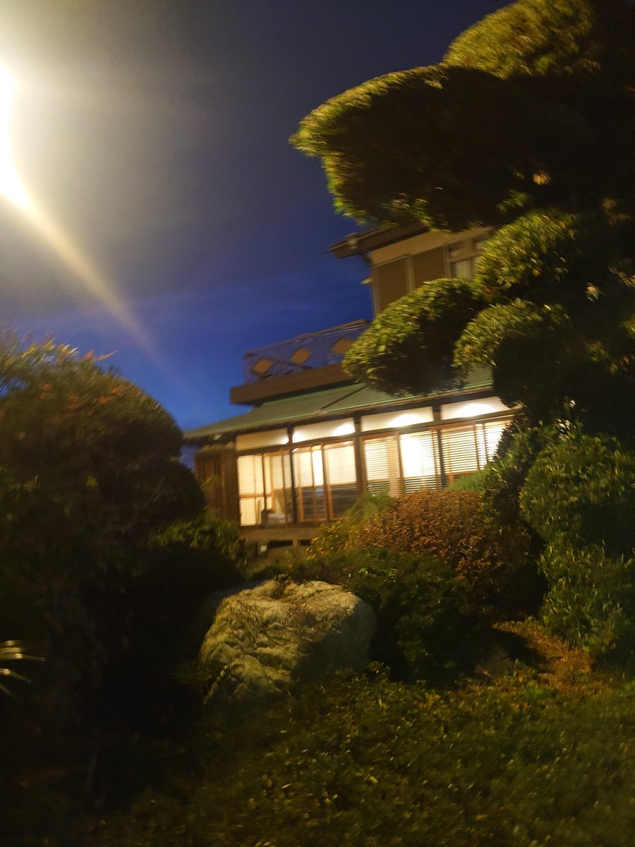 yamabiko1208's tweet image. 本日２１時迄営業予定。
１１時半開店、よろしくお願いいたします。（笑）三連休暇。
やまびことしては珍しい。#やまびこ　#越谷レイクタウン　#麦塚やまびこ　#手打ちそば　#草加　#八潮　#吉川　#レストラン　#そば　#田舎そば　
#越谷　#麦塚　#手打ちそば　#蕎麦　#うどん　#天丼　#かつ丼　#湯葉