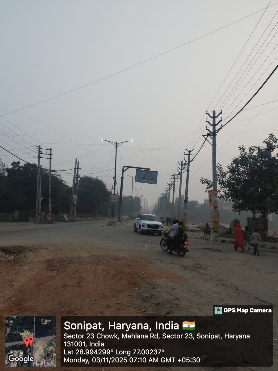 AkhandTrust's tweet image. @NayabSainiBJP @cmohry 
सोनीपत शहर की लगभग सभी रोड़ एवं स्टीट लाइट 24 घंटे जलती रहती हैं नगर निगम को कई बार शिकायत की जा चुकी है @dcsonipat