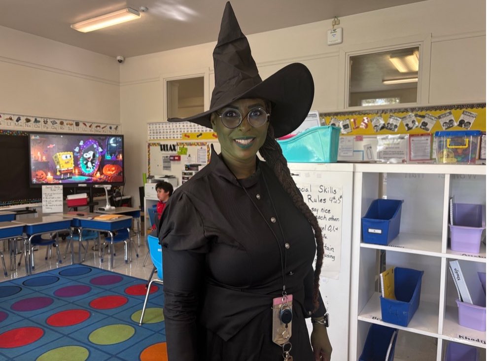 ROEworld's tweet photo. The SPED team brought pure imagination to Character Day! ๐ Thanks for showing us that learning and fun always go hand in hand. #CharacterDay #SPEDSquad @vflores2323 https://t.co/GTXEaGneuq