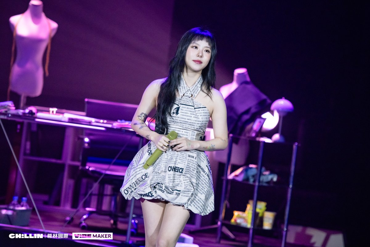 chillin_taiwan's tweet photo. 恭喜 OWHEECE 臺北分公司員工大會成功落幕🎊
可愛又帥氣又搞笑的丁代表是不是讓各位員工想要每天都上班😍
臺灣下一站：高雄分公司
一起給丁代表完美的巡迴 ending💗

🦋 購票連結 https://t.co/6T2kw8C85m

🦋 更多照片 https://t.co/FVJtyj752I

#휘인 #OWHEECE #WheeIn #輝人 #丁輝人 https://t.co/f2DuIP23OA