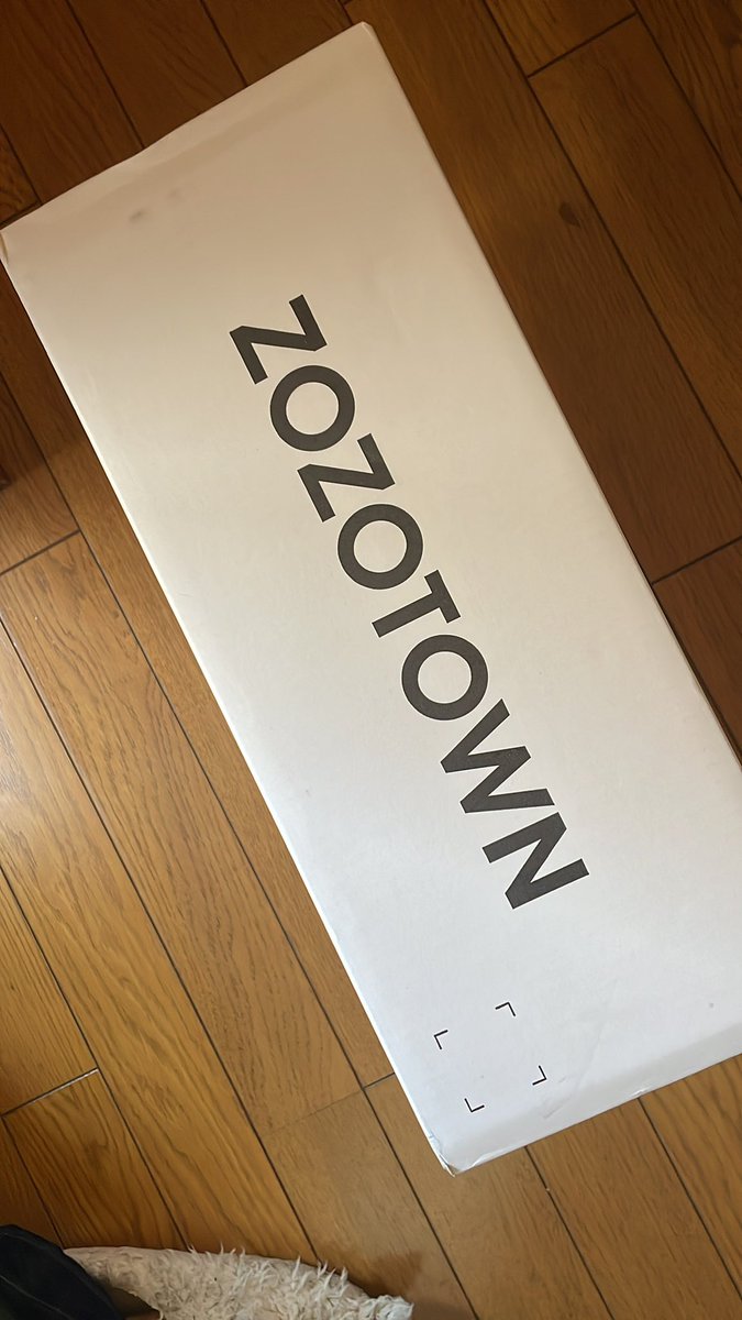 neco_cm's tweet photo. きたー！ #ZOZOWEEK箱CP https://t.co/IYOO8ZBbbb