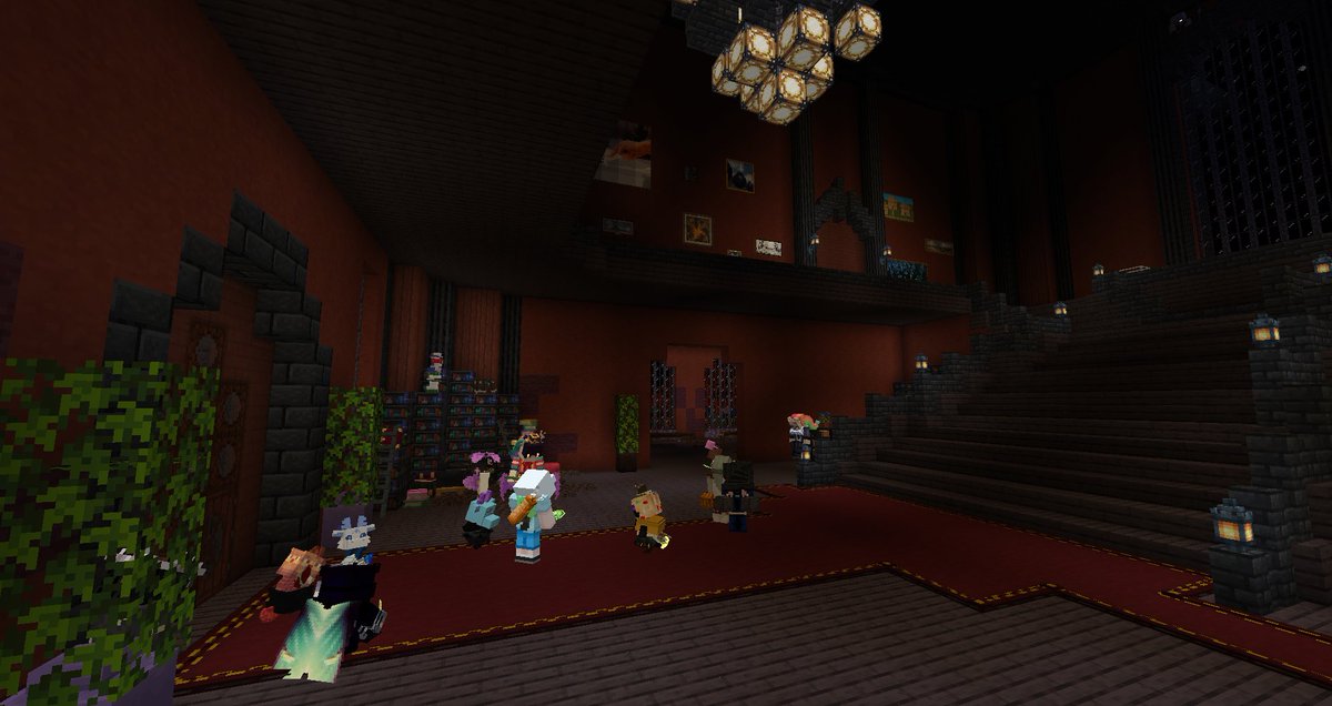WitheredFlutter's tweet image. A HAPPY (late) HALLOWEEN FROM WFSMP!

Today our eggs, and many parents, dressed up and attended our new Halloween Festival, then went trick or treating, and finished the night off by defeating a mansion full of mobs!

We hope everyone had fun at the event!! &amp;lt;33
#WFSMP
