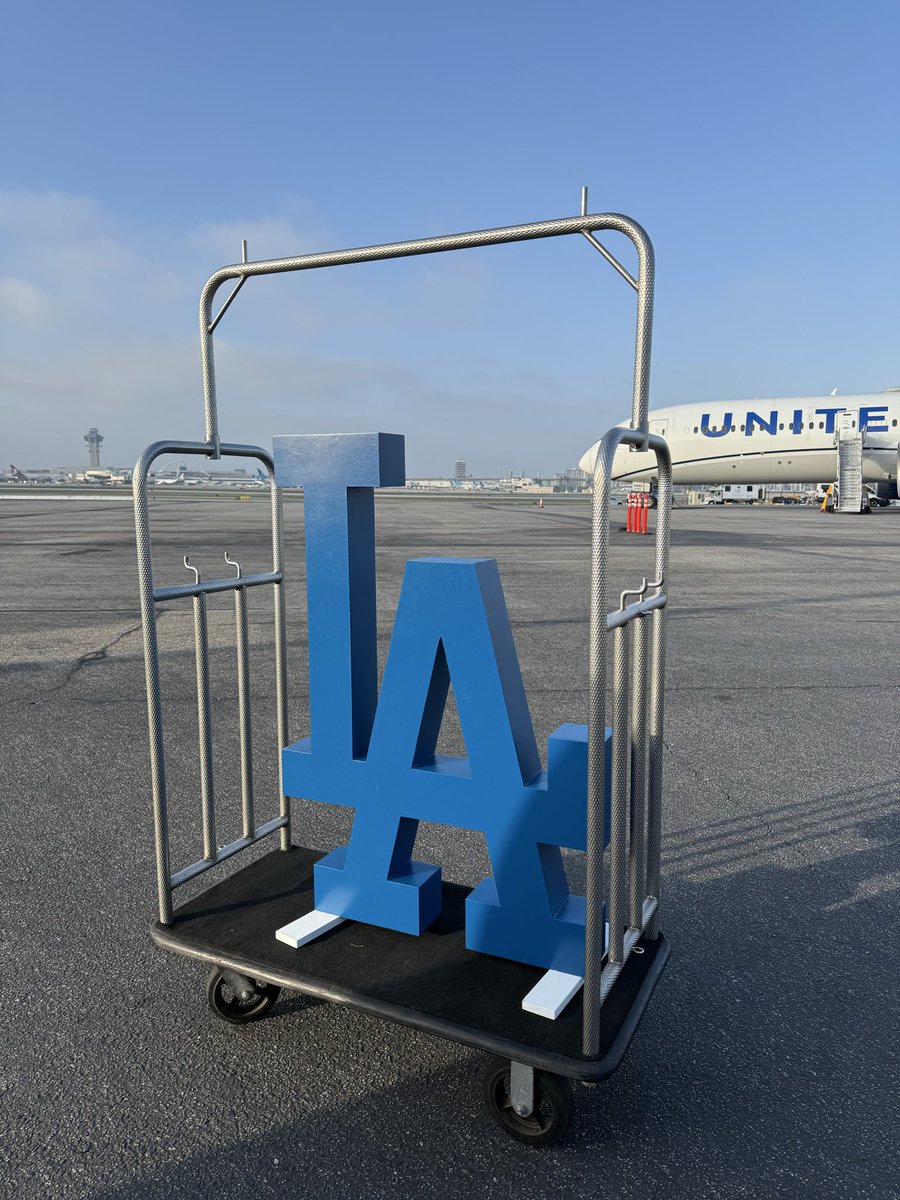 Off to greet a very important flight. 💙