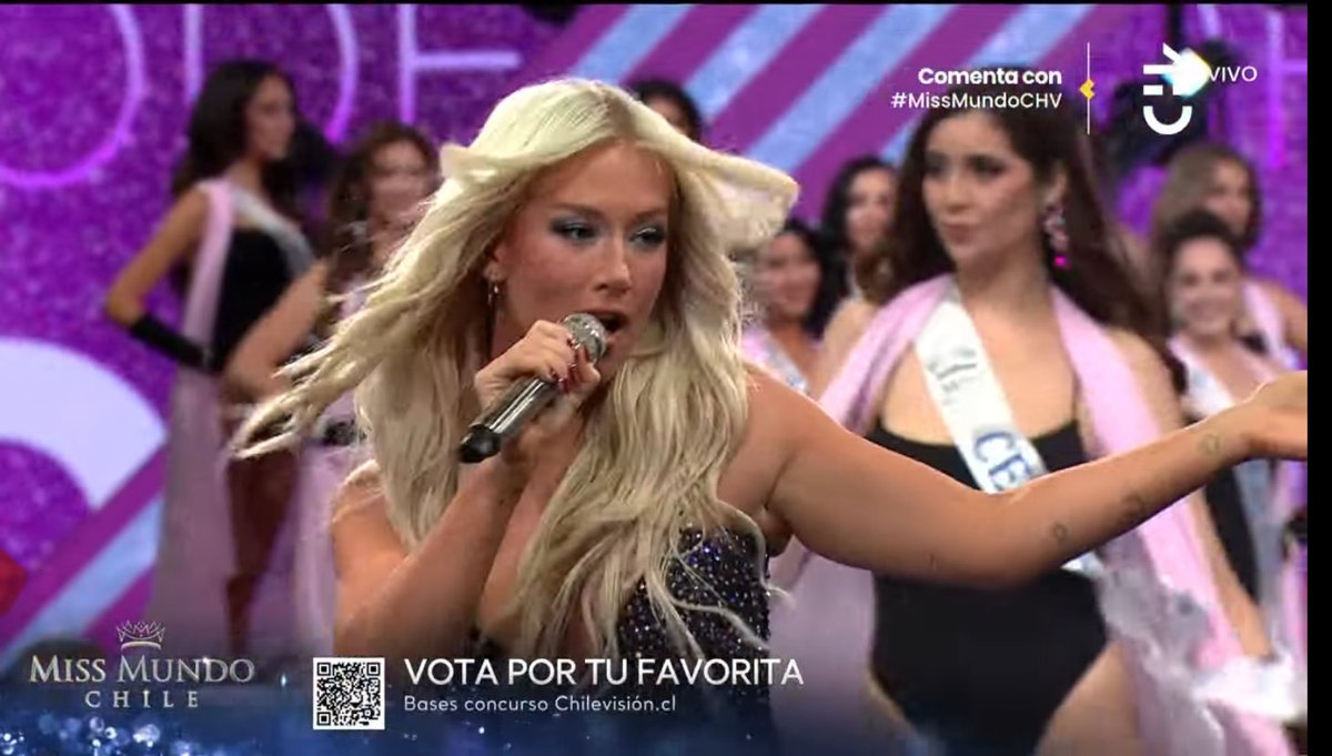 vinnie_qe's tweet photo. Por qué insisten en hacernos creer que tiene una carrera musical exitosa?
#missmundochv https://t.co/59wU9U45YV